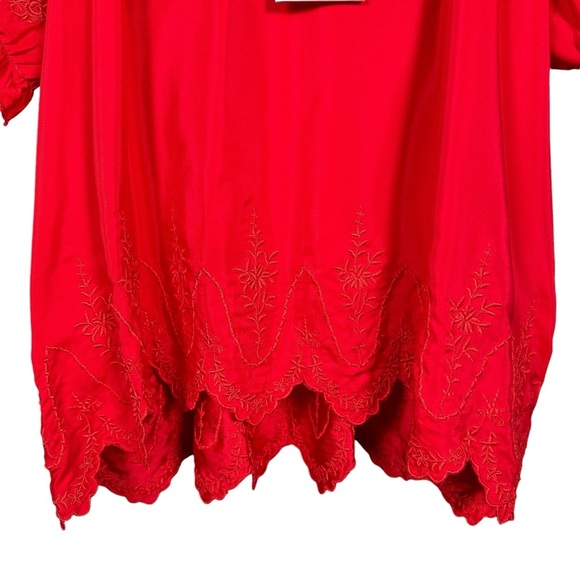 THE GREAT. The Wish Silk Embroidered Top in valentine red - Picture 5 of 11
